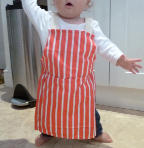 How to make a child's apron